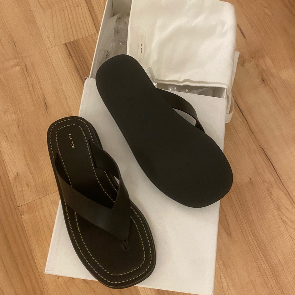 Brand new The Row ginza leather chunky sandals 9.5
